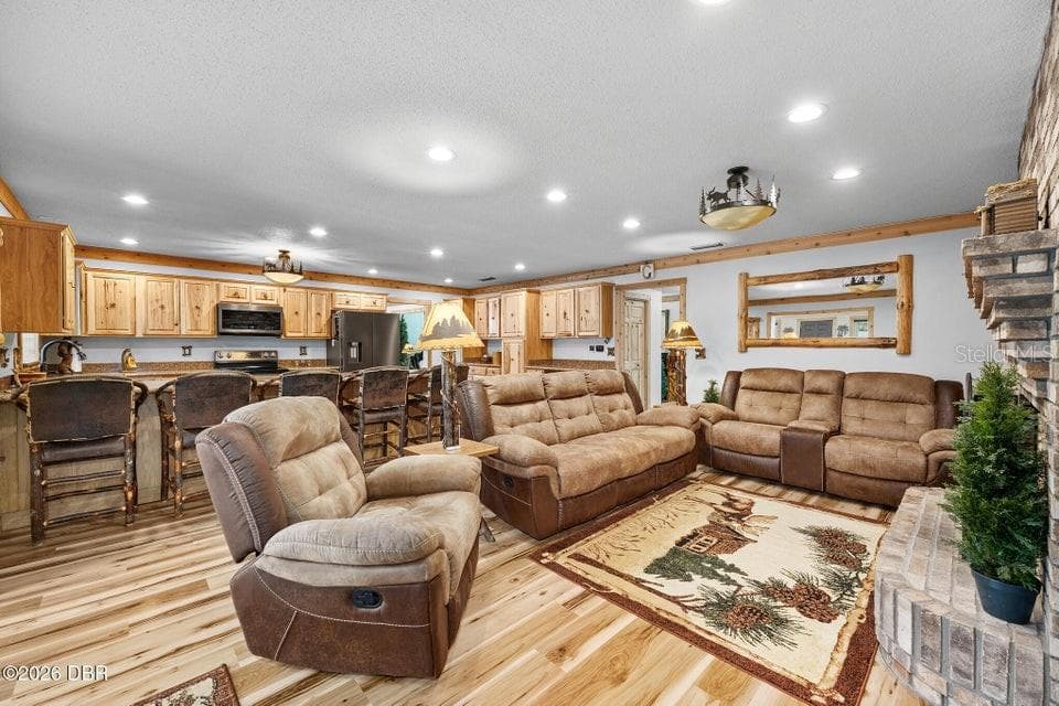 120 PEACHTREE CIRCLE — photo 40 of 56