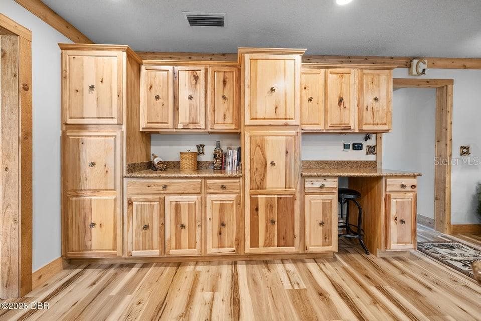 120 PEACHTREE CIRCLE — photo 4 of 56