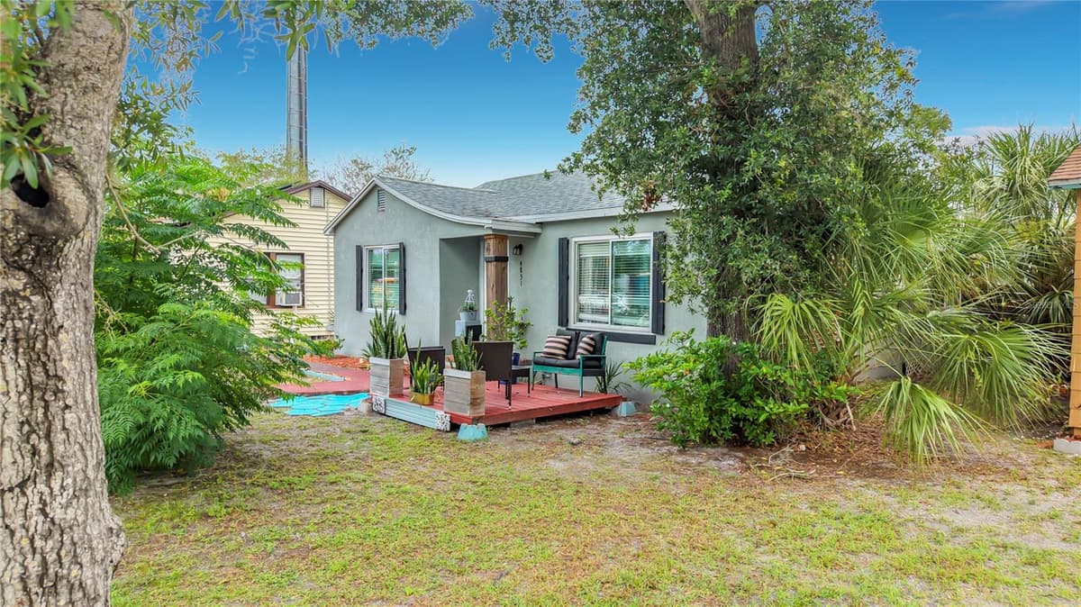 4831 FAIRFIELD AVENUE — photo 13 of 48