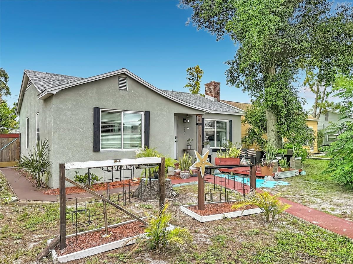 4831 FAIRFIELD AVENUE — photo 12 of 48