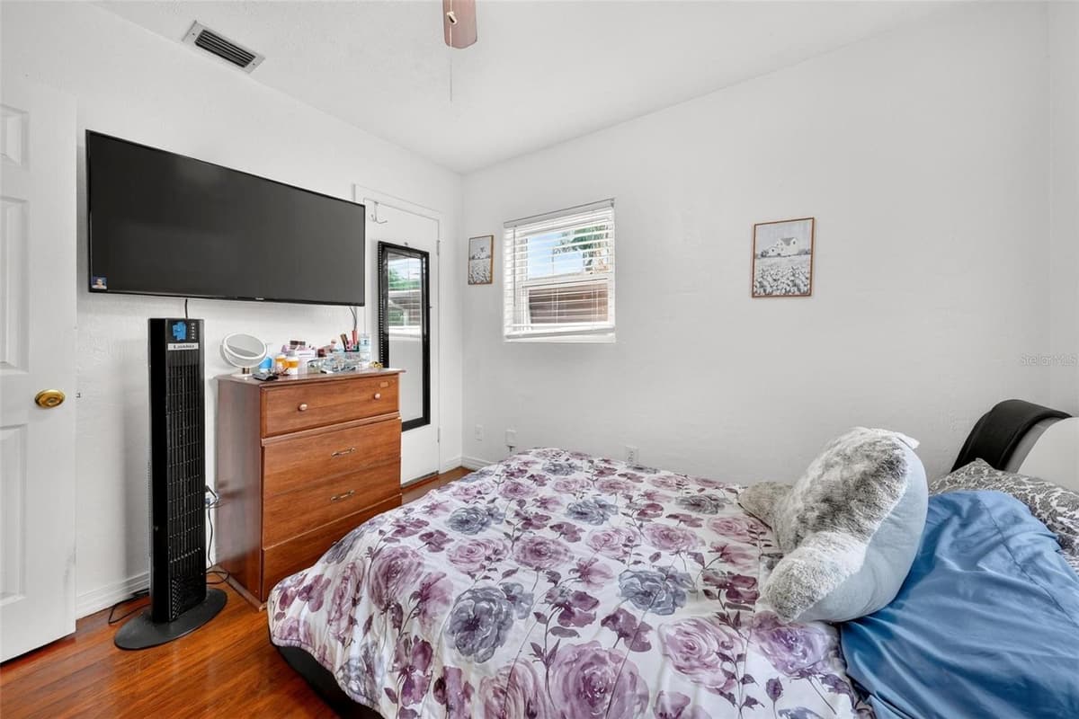 3000 HARGILL DRIVE — photo 33 of 56