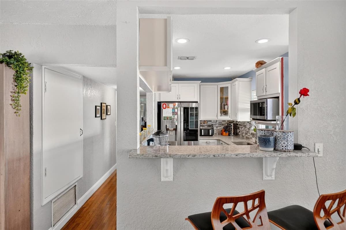 3000 HARGILL DRIVE — photo 16 of 56