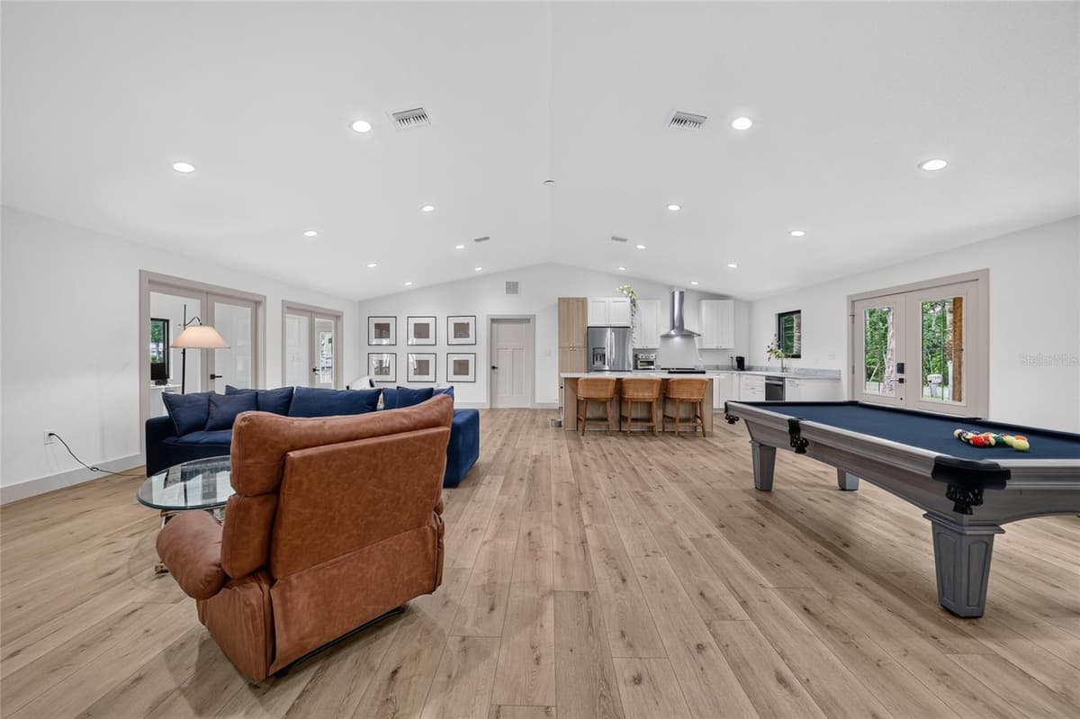 232 KINGS BAY DR — photo 43 of 65