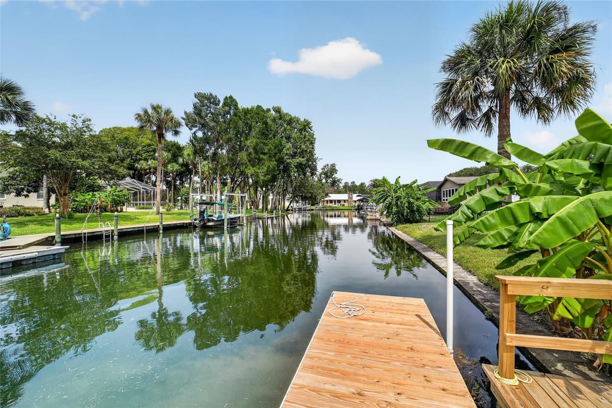 232 KINGS BAY DR — photo 50 of 65