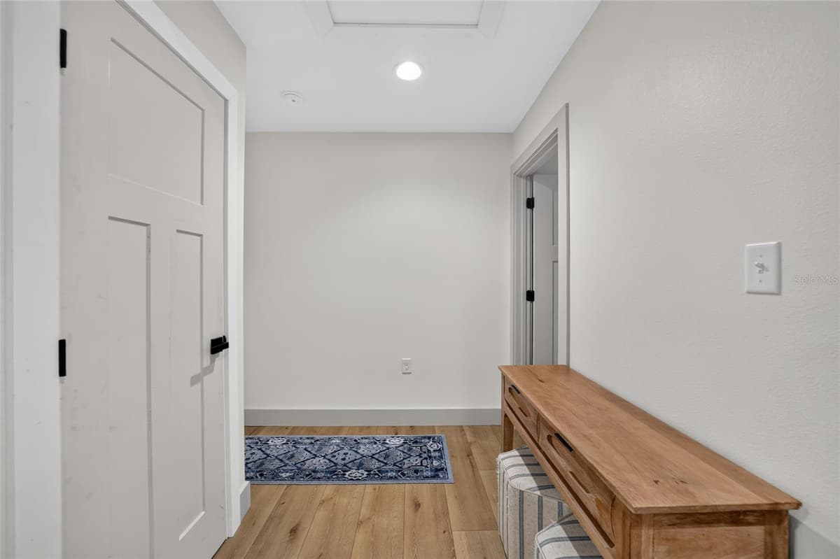 232 KINGS BAY DR — photo 27 of 65