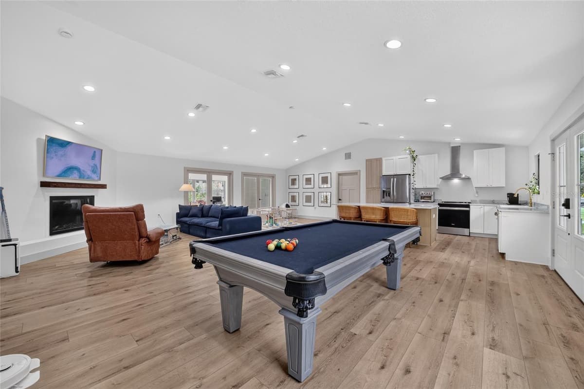 232 KINGS BAY DR — photo 41 of 65