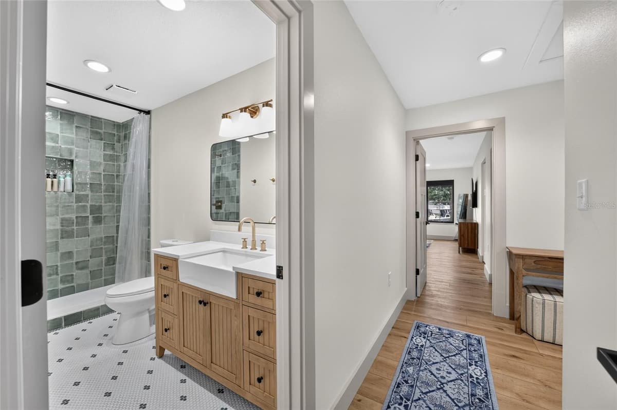232 KINGS BAY DR — photo 26 of 65