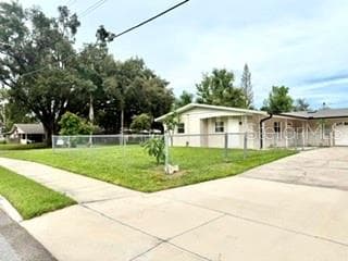 2410 LANDO LANE — photo 5 of 34