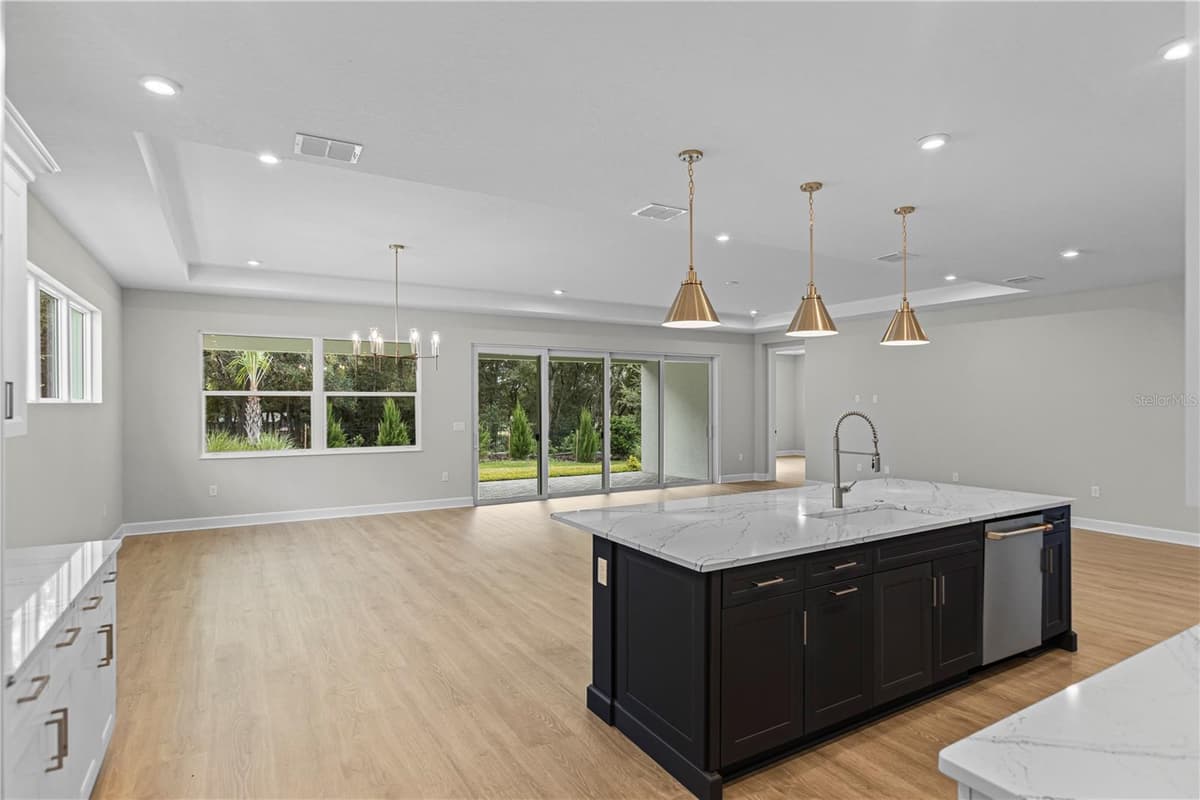 956 CLUB CRESSWIND DRIVE — photo 8 of 42