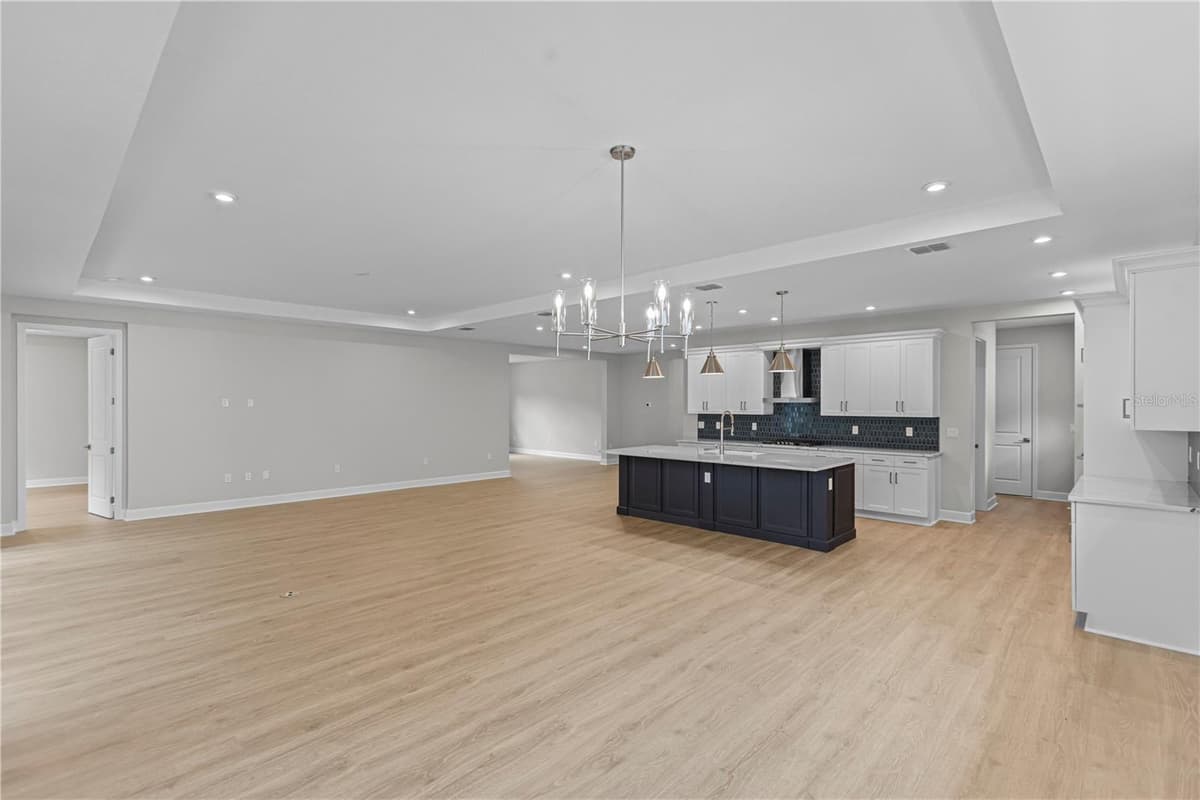 956 CLUB CRESSWIND DRIVE — photo 14 of 42