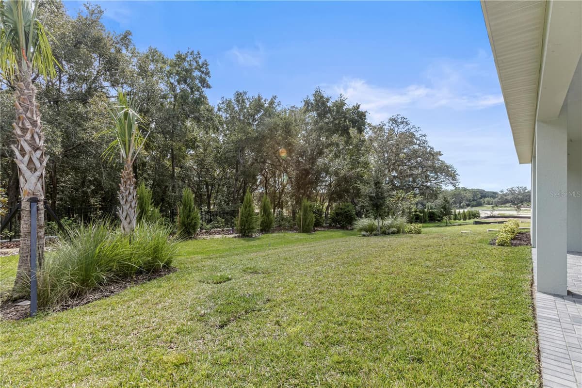 956 CLUB CRESSWIND DRIVE — photo 31 of 42