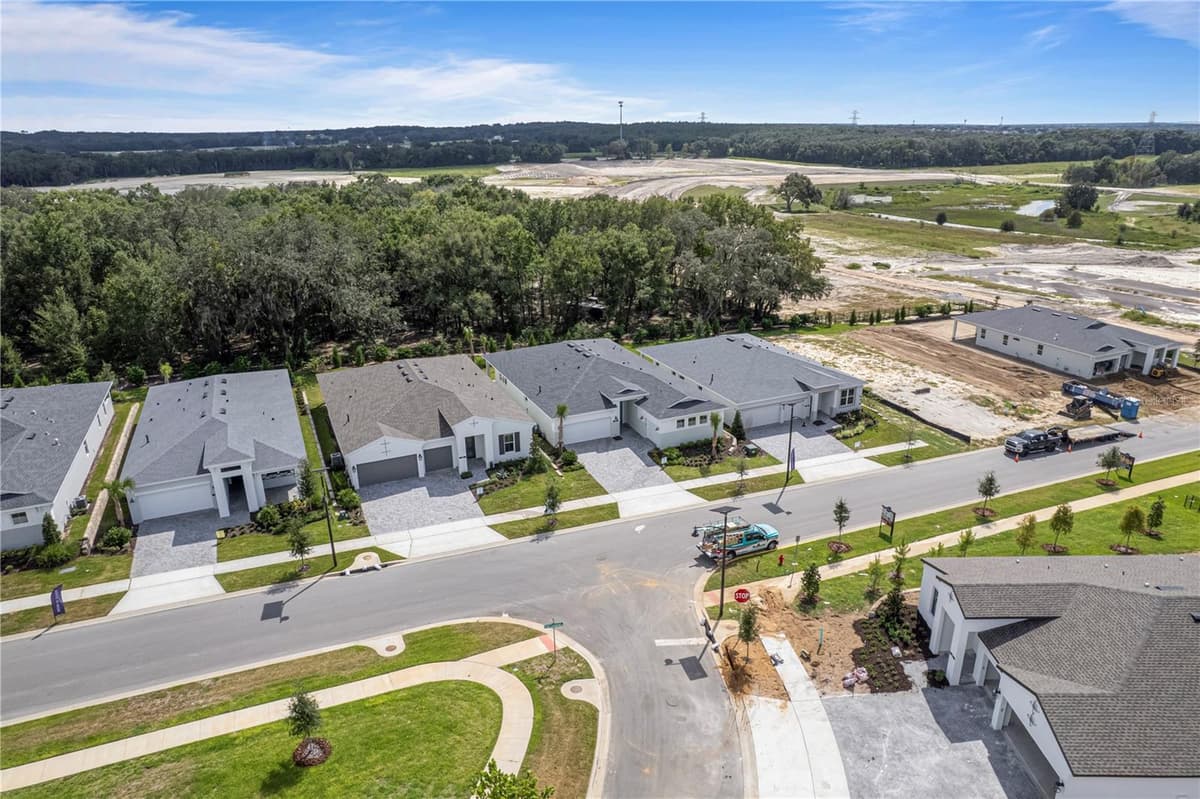 956 CLUB CRESSWIND DRIVE — photo 32 of 42