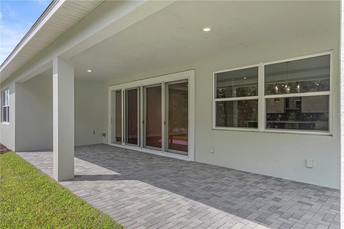 956 CLUB CRESSWIND DRIVE — photo 29 of 42