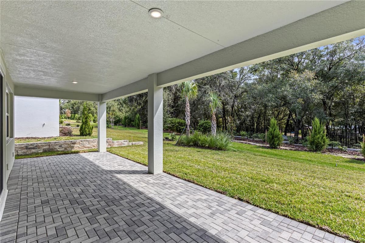 956 CLUB CRESSWIND DRIVE — photo 30 of 42