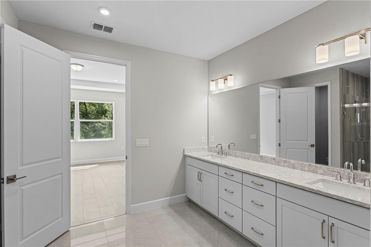 956 CLUB CRESSWIND DRIVE — photo 20 of 42