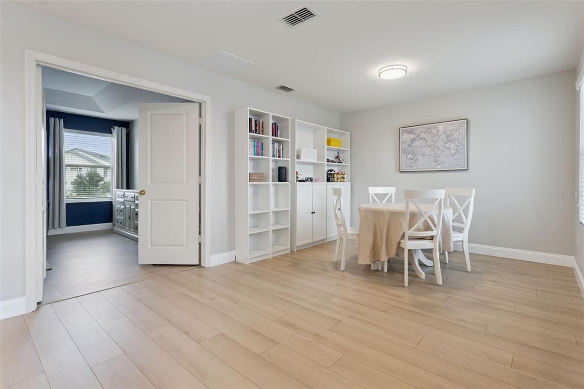 13537 LARANJA STREET — photo 16 of 35