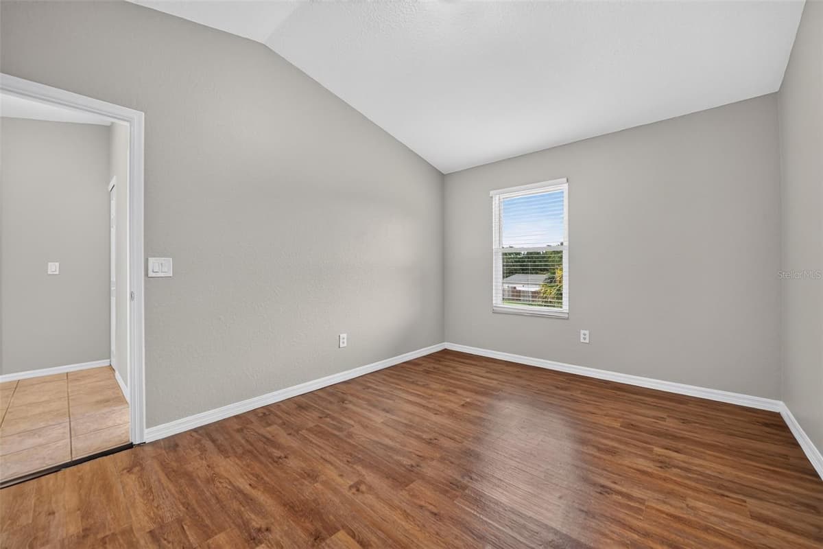 3328 HAMLET LOOP — photo 24 of 30