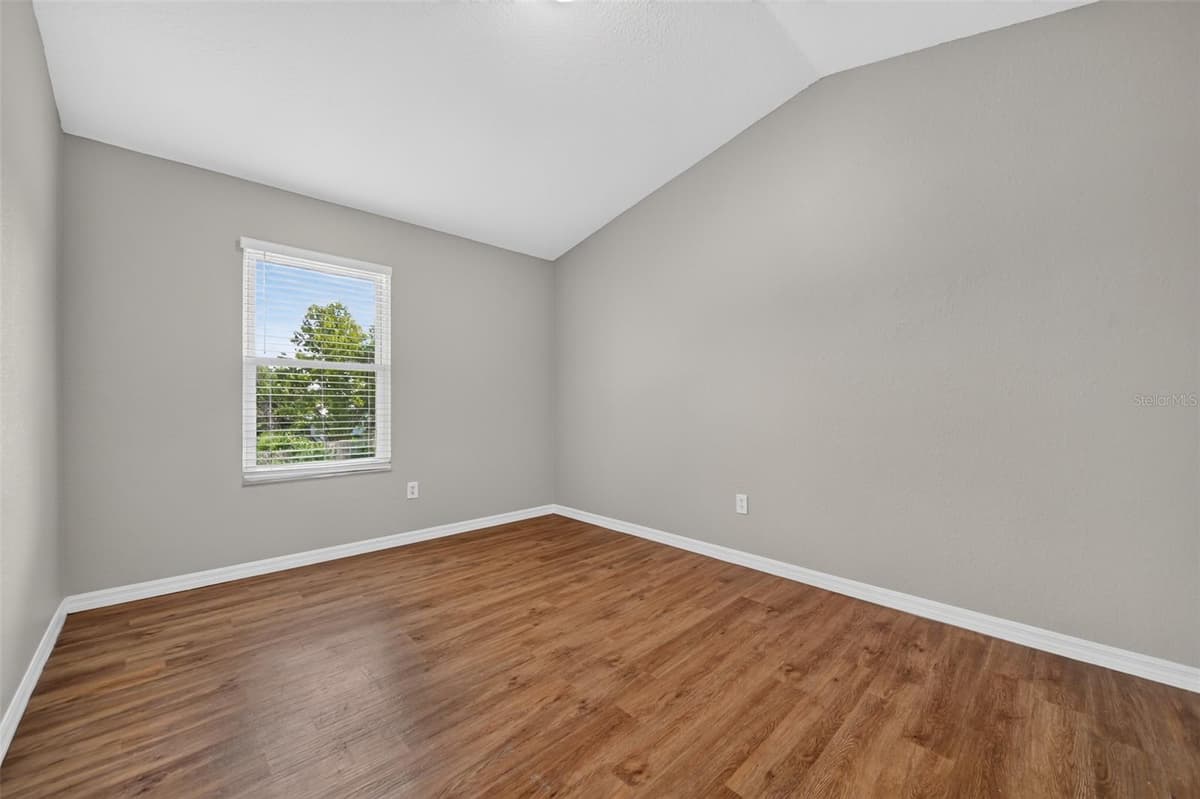 3328 HAMLET LOOP — photo 23 of 30