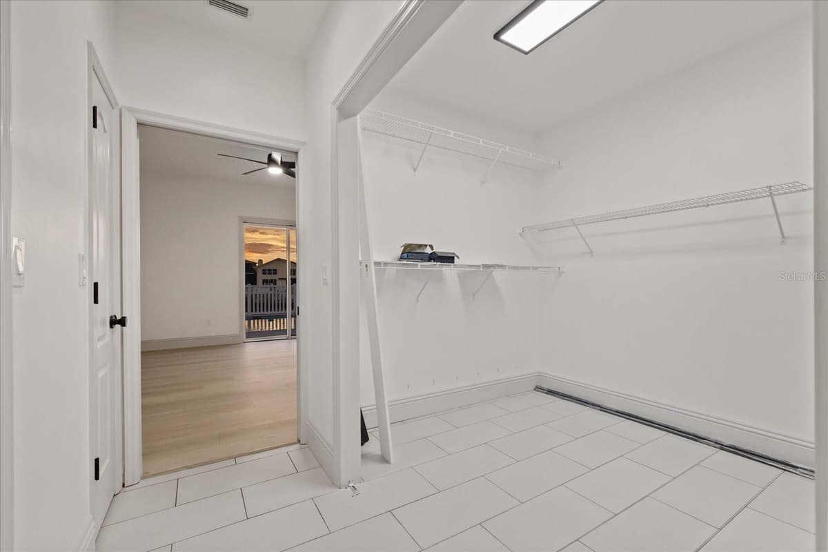6121 BAYSIDE DRIVE — photo 46 of 91