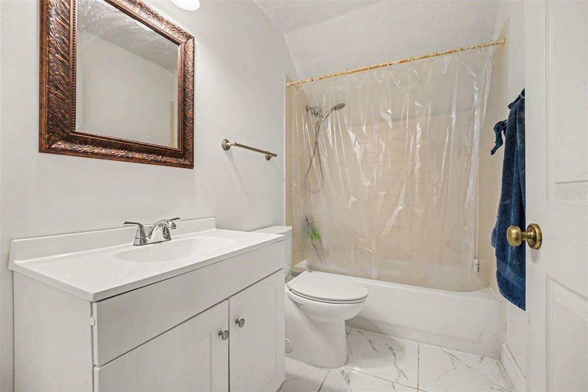 5710 BARNA AVENUE — photo 16 of 33