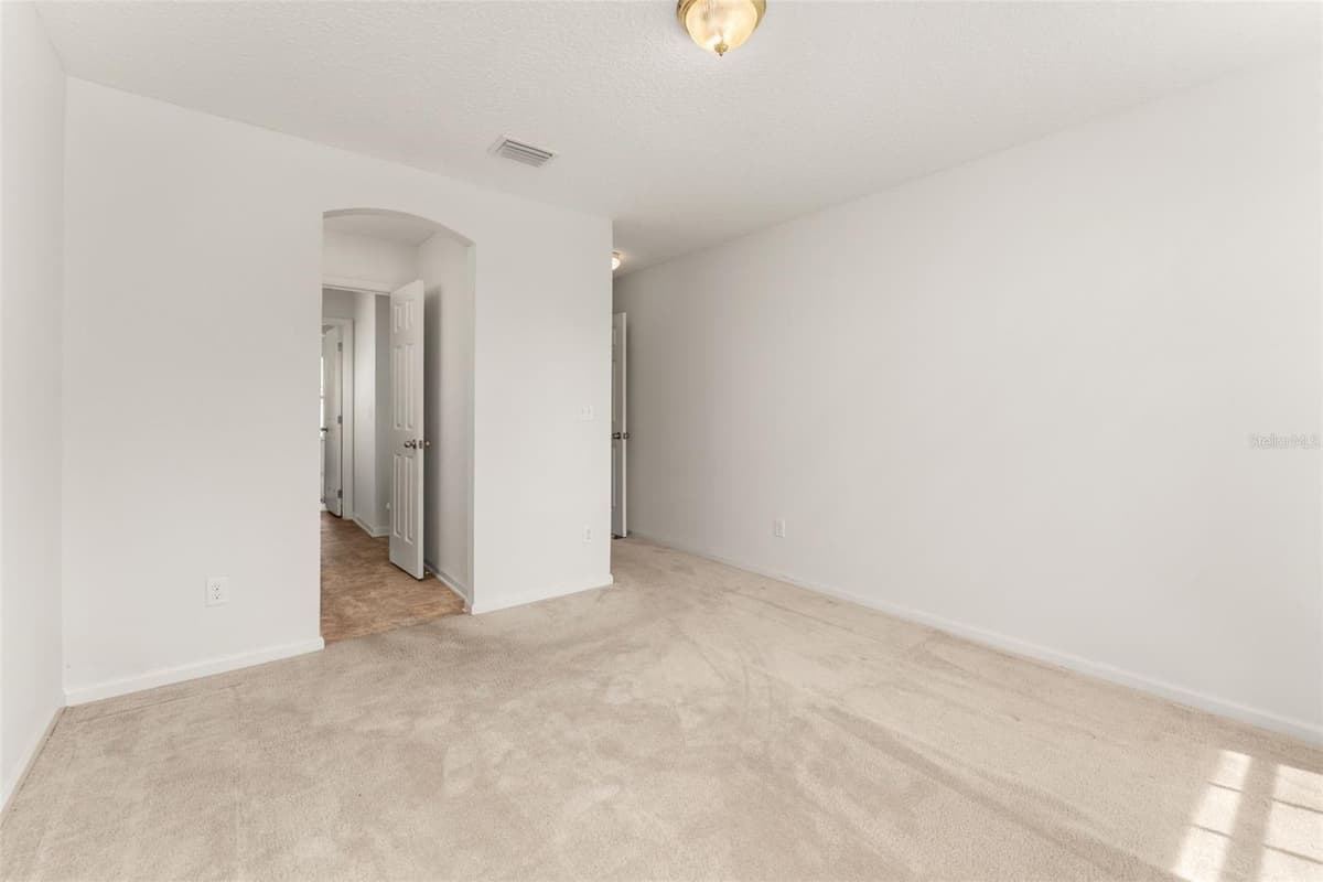 8223 53RD STREET — photo 21 of 35