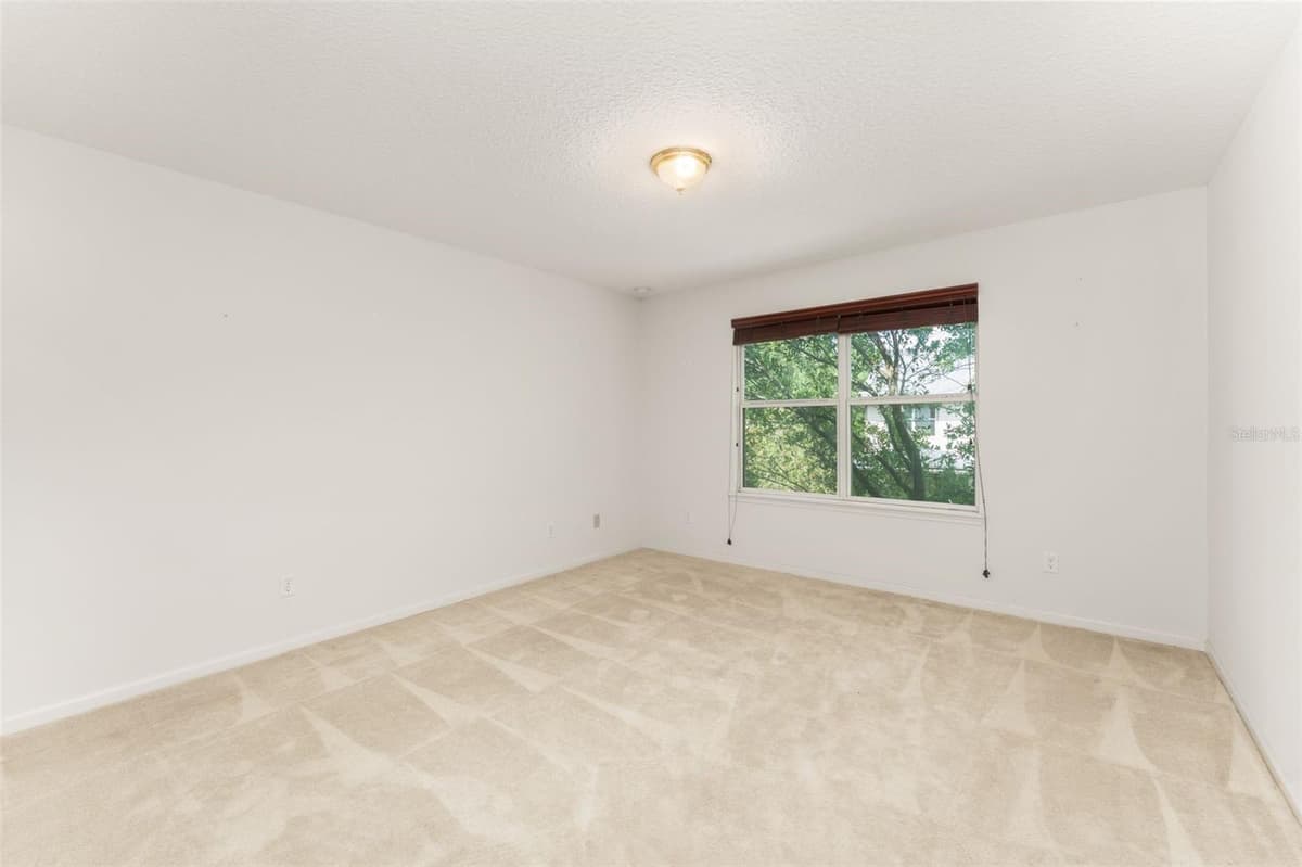 8223 53RD STREET — photo 17 of 35