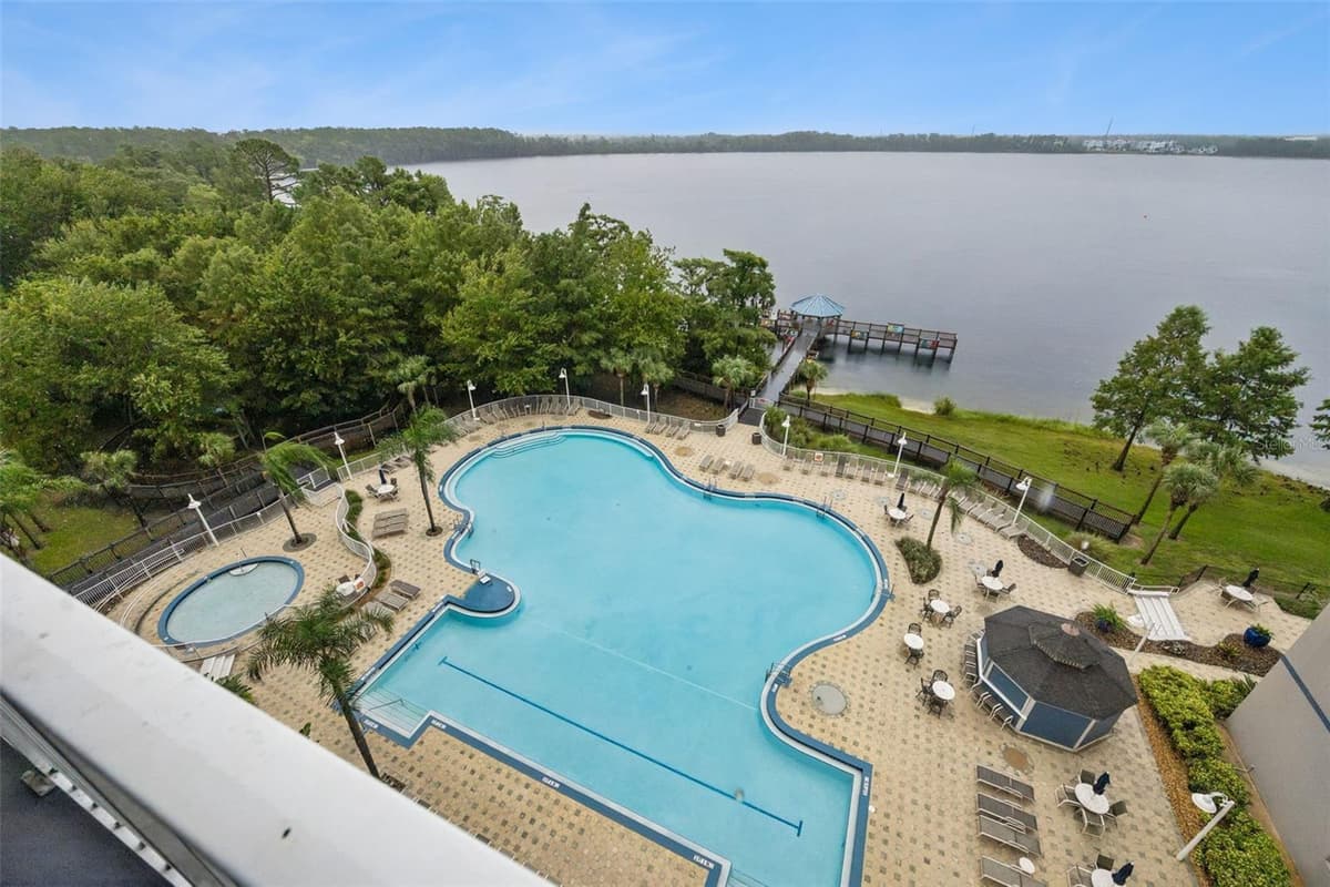 13415 BLUE HERON BEACH DRIVE — photo 12 of 24
