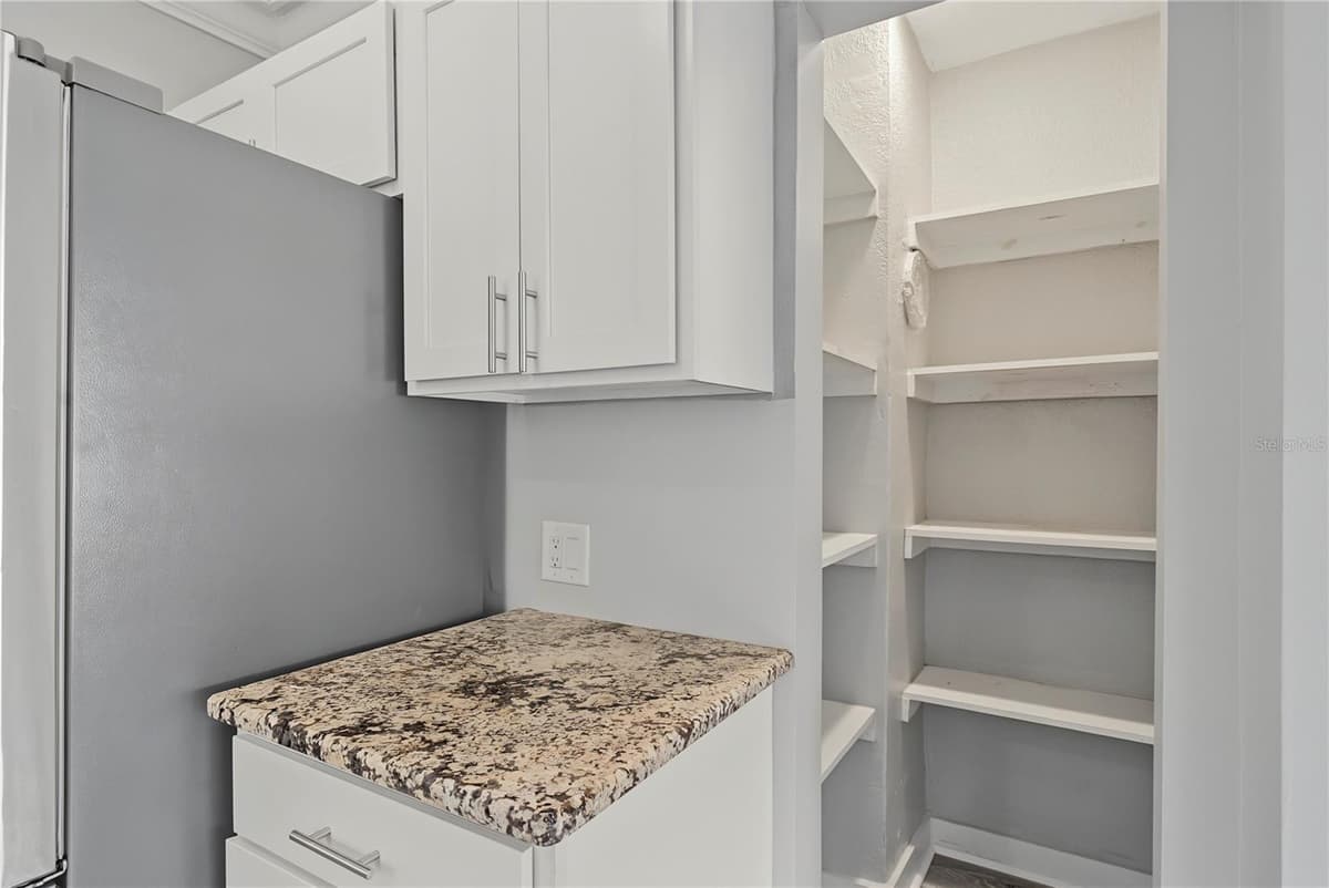 205 FOUNTAIN STREET — photo 12 of 34