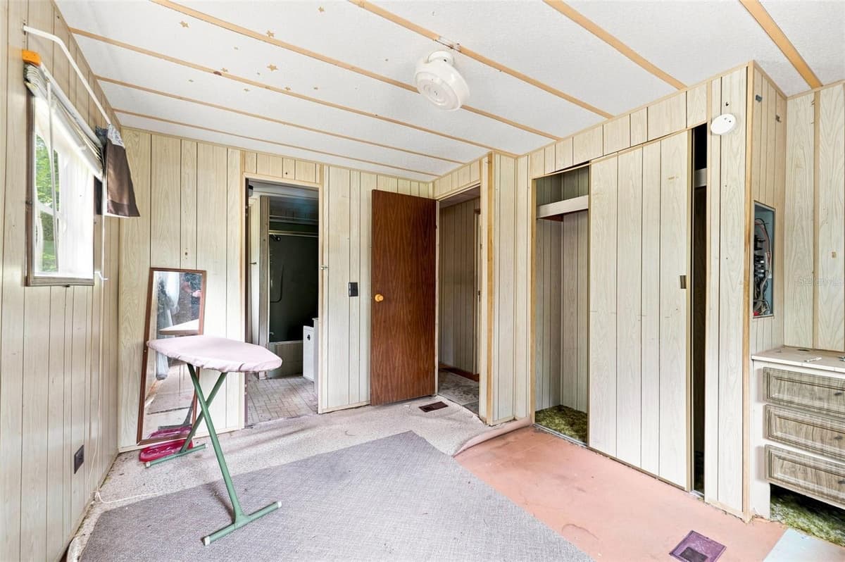 4734 SLASH PINE AVENUE — photo 11 of 19
