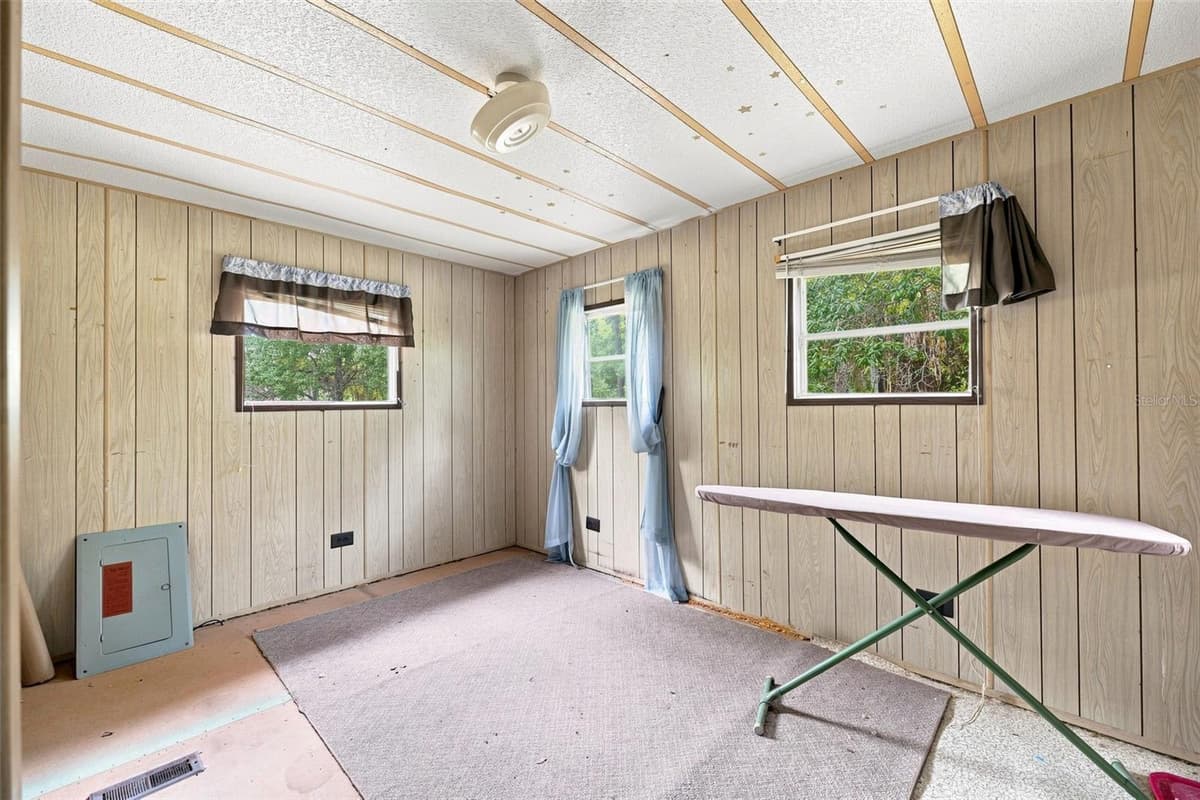4734 SLASH PINE AVENUE — photo 10 of 19