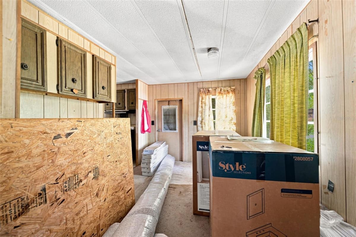 4734 SLASH PINE AVENUE — photo 7 of 19