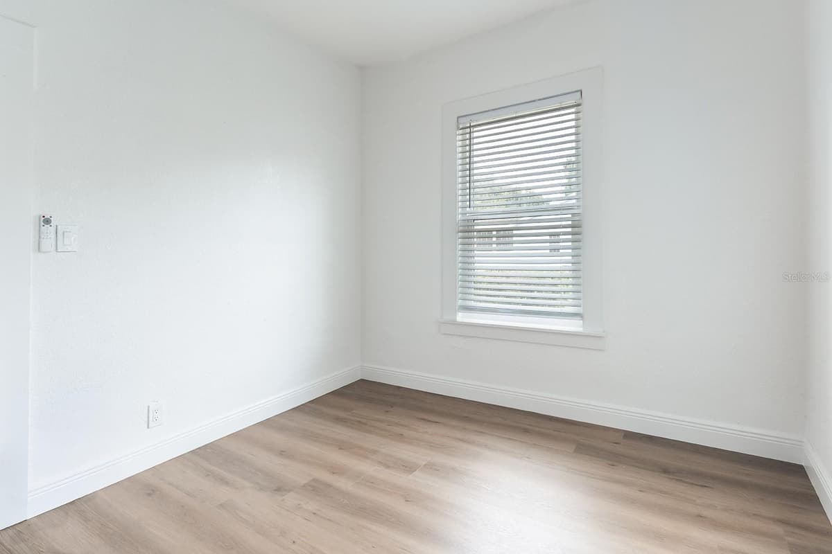 4324 EMERSON AVENUE — photo 31 of 43