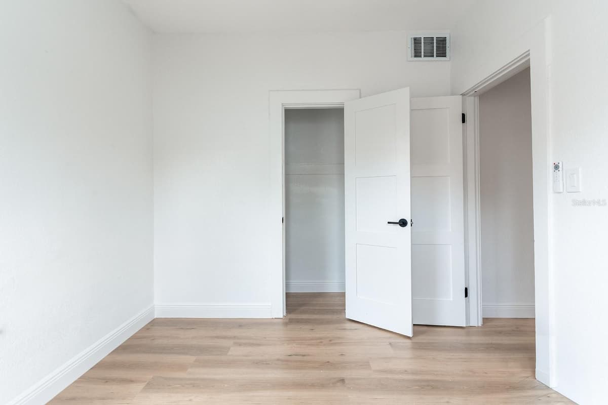 4324 EMERSON AVENUE — photo 32 of 43