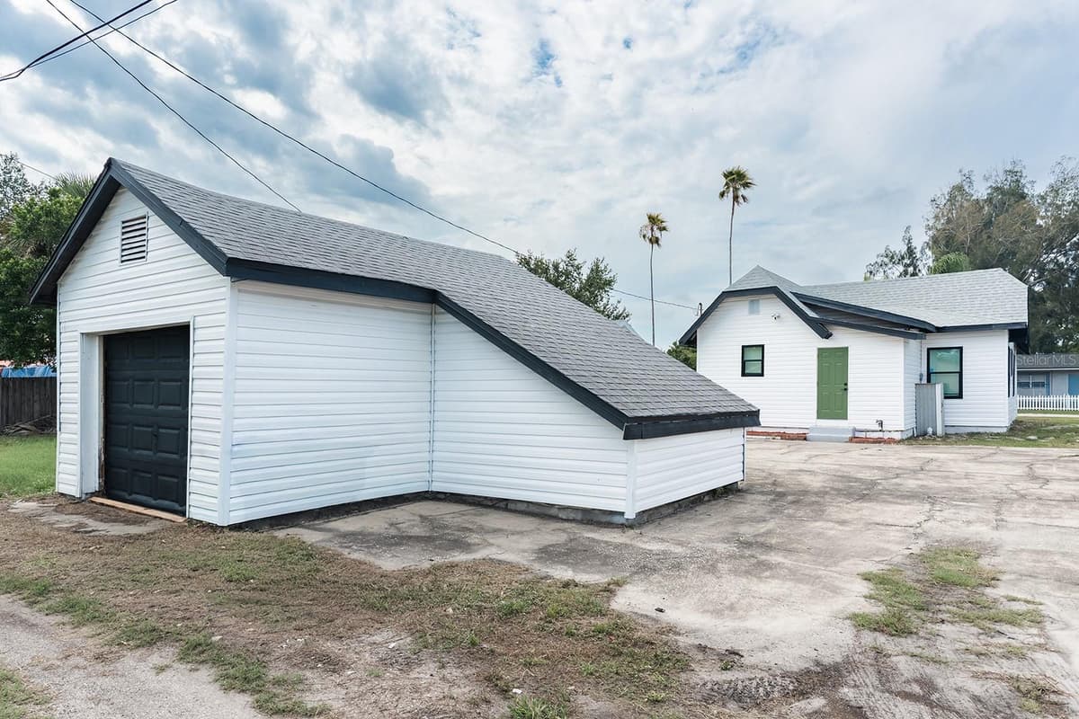 4324 EMERSON AVENUE — photo 37 of 43