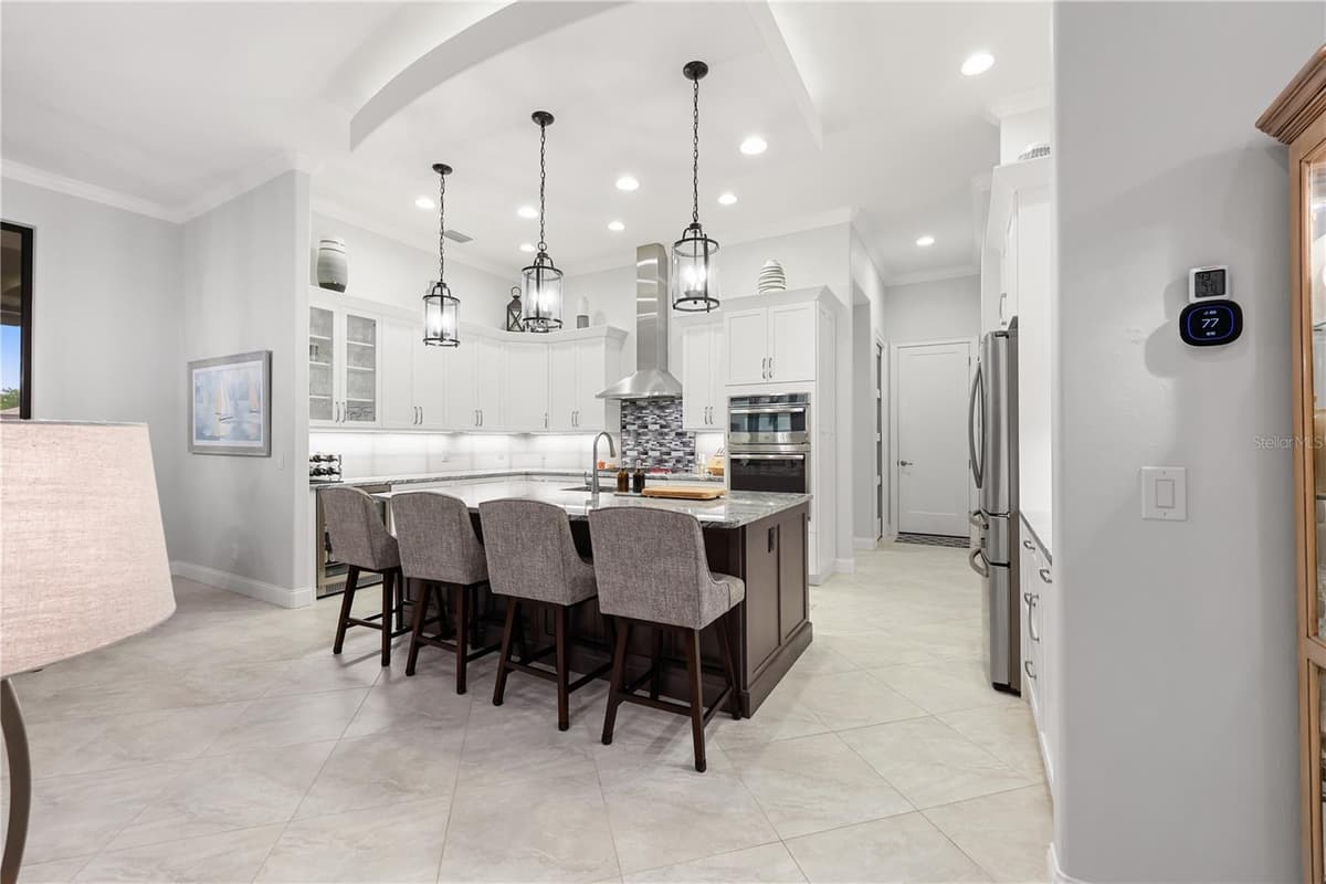 5072 SAN MASSIMO DRIVE — photo 10 of 41