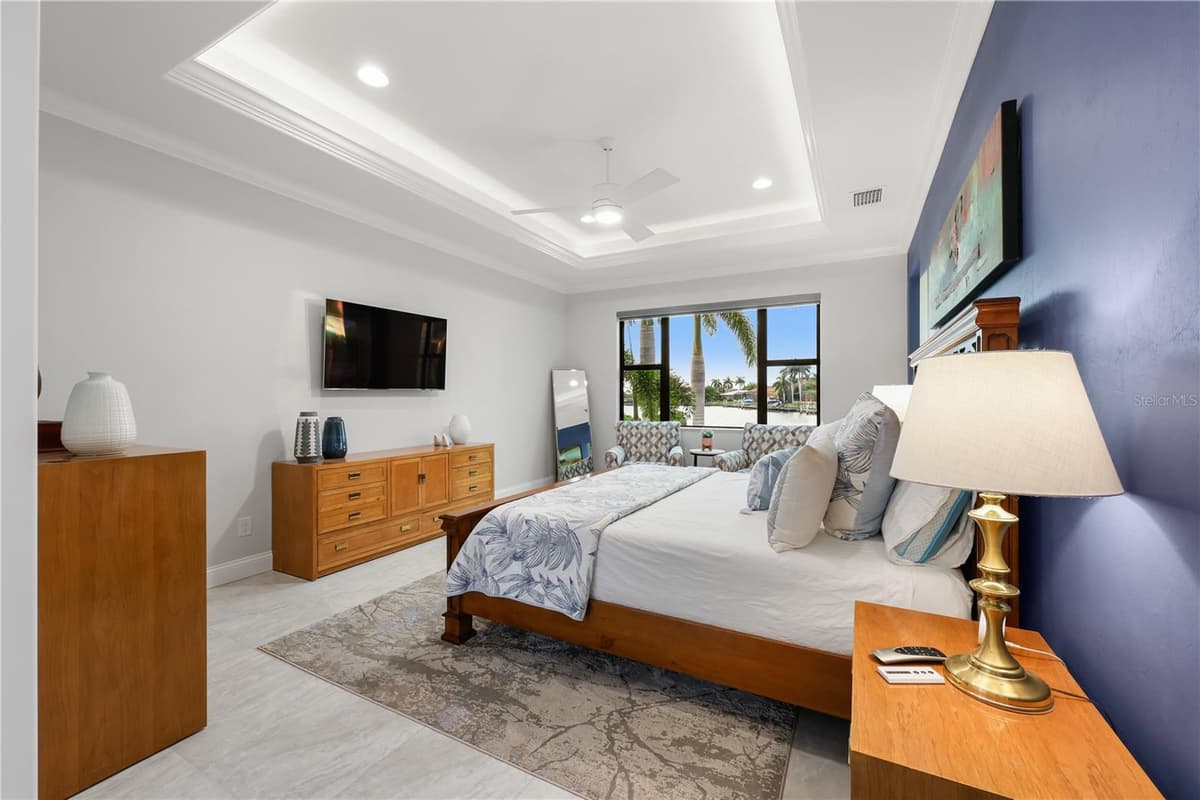 5072 SAN MASSIMO DRIVE — photo 12 of 41