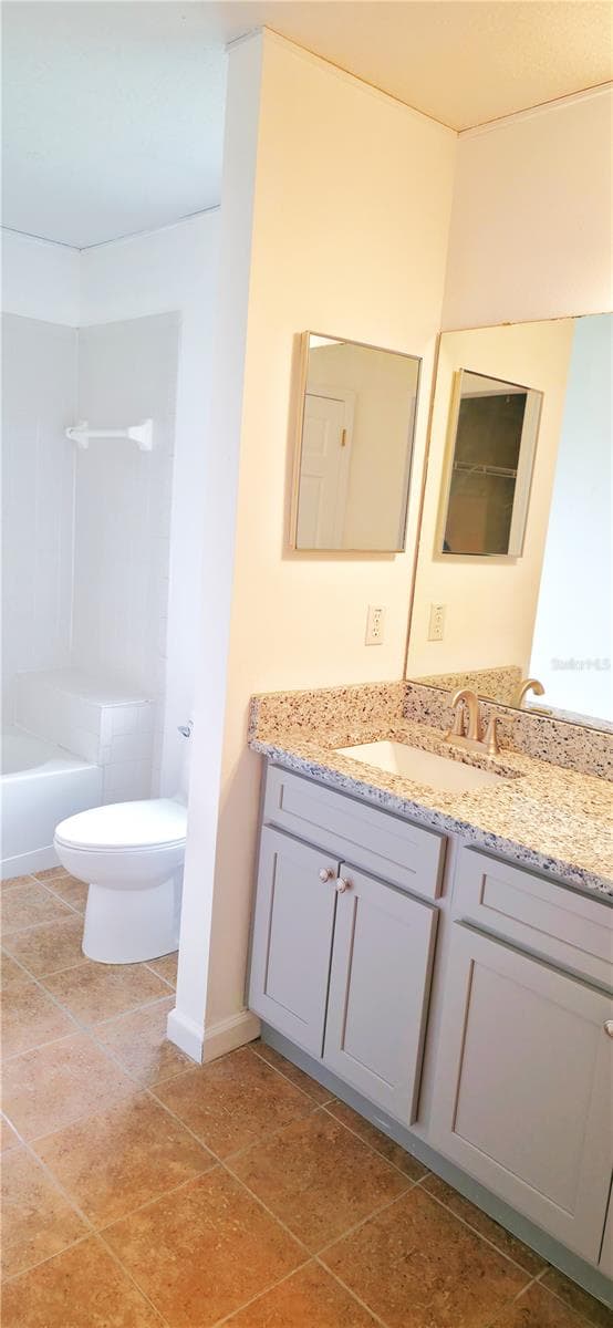 2160 EOLA COURT — photo 36 of 39