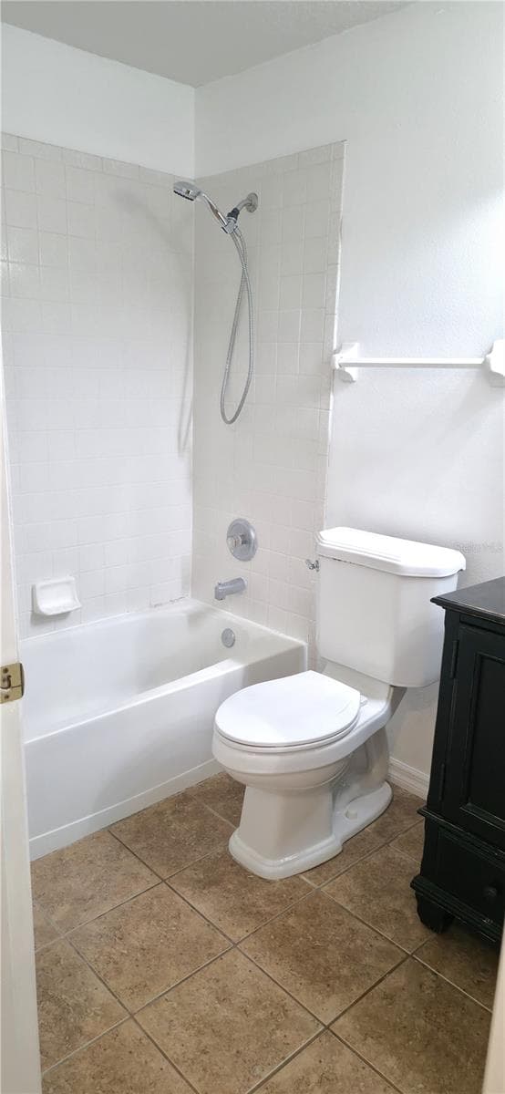 2160 EOLA COURT — photo 20 of 39