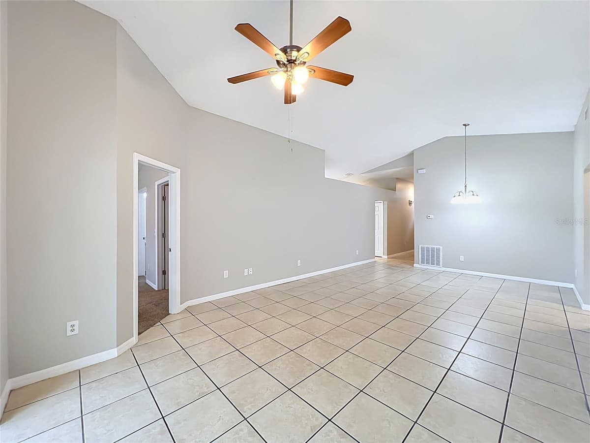 1005 WINDING WATER WAY — photo 8 of 25
