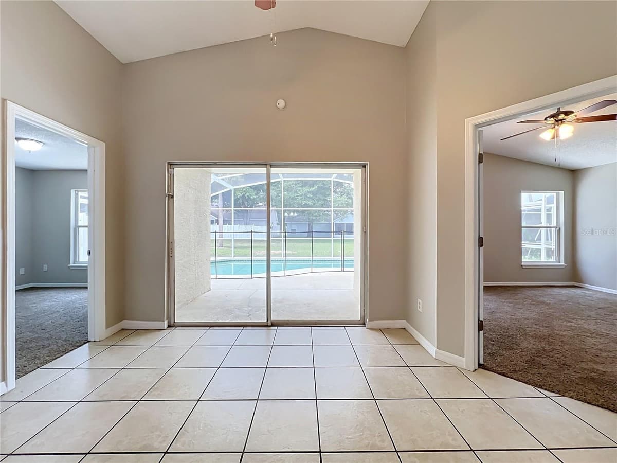 1005 WINDING WATER WAY — photo 7 of 25