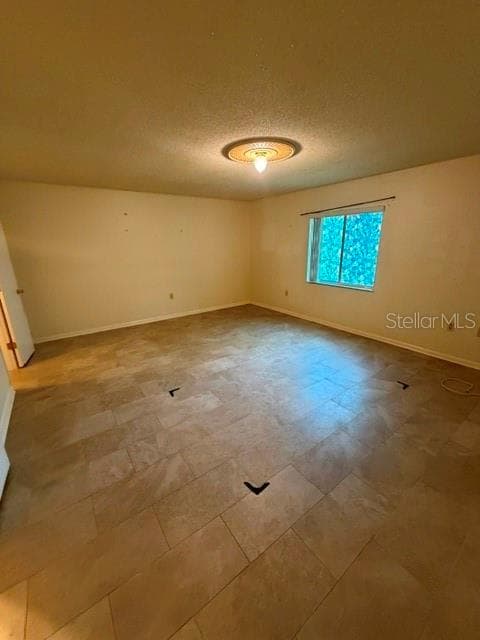 4729 SILVER CIRCLE — photo 14 of 18