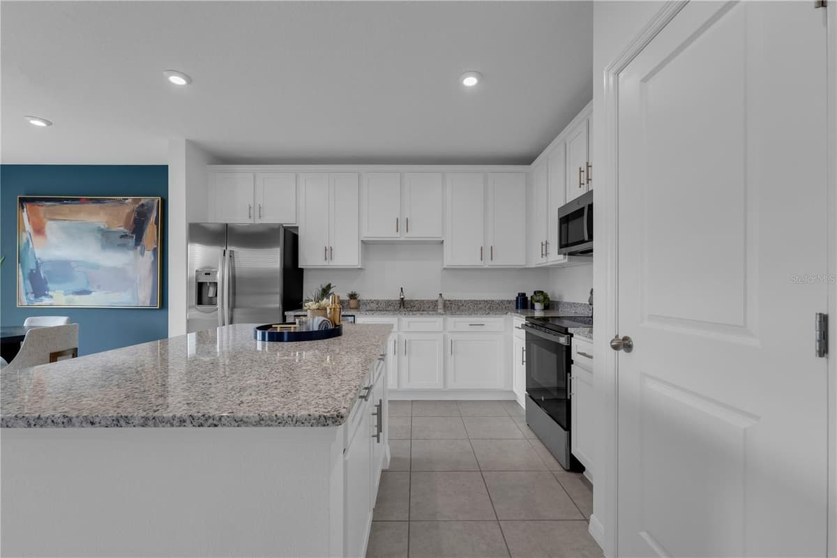 208 CUBAN ROYAL PALM WAY — photo 11 of 45