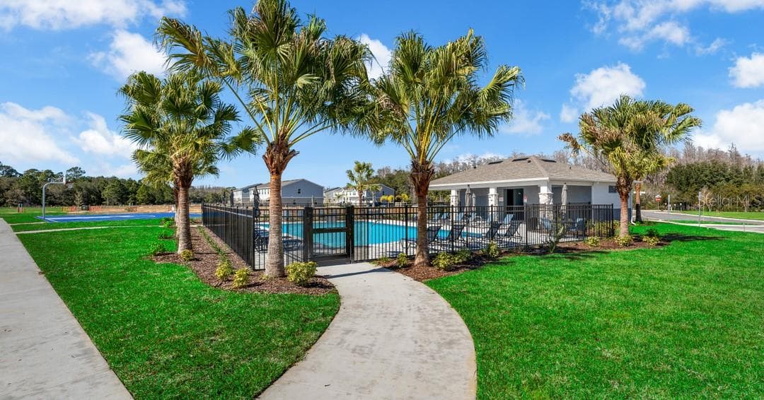 208 CUBAN ROYAL PALM WAY — photo 43 of 45