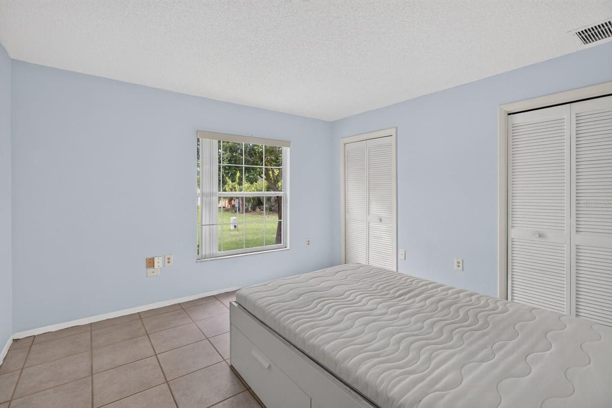 9615 TOWANDA LANE — photo 23 of 41
