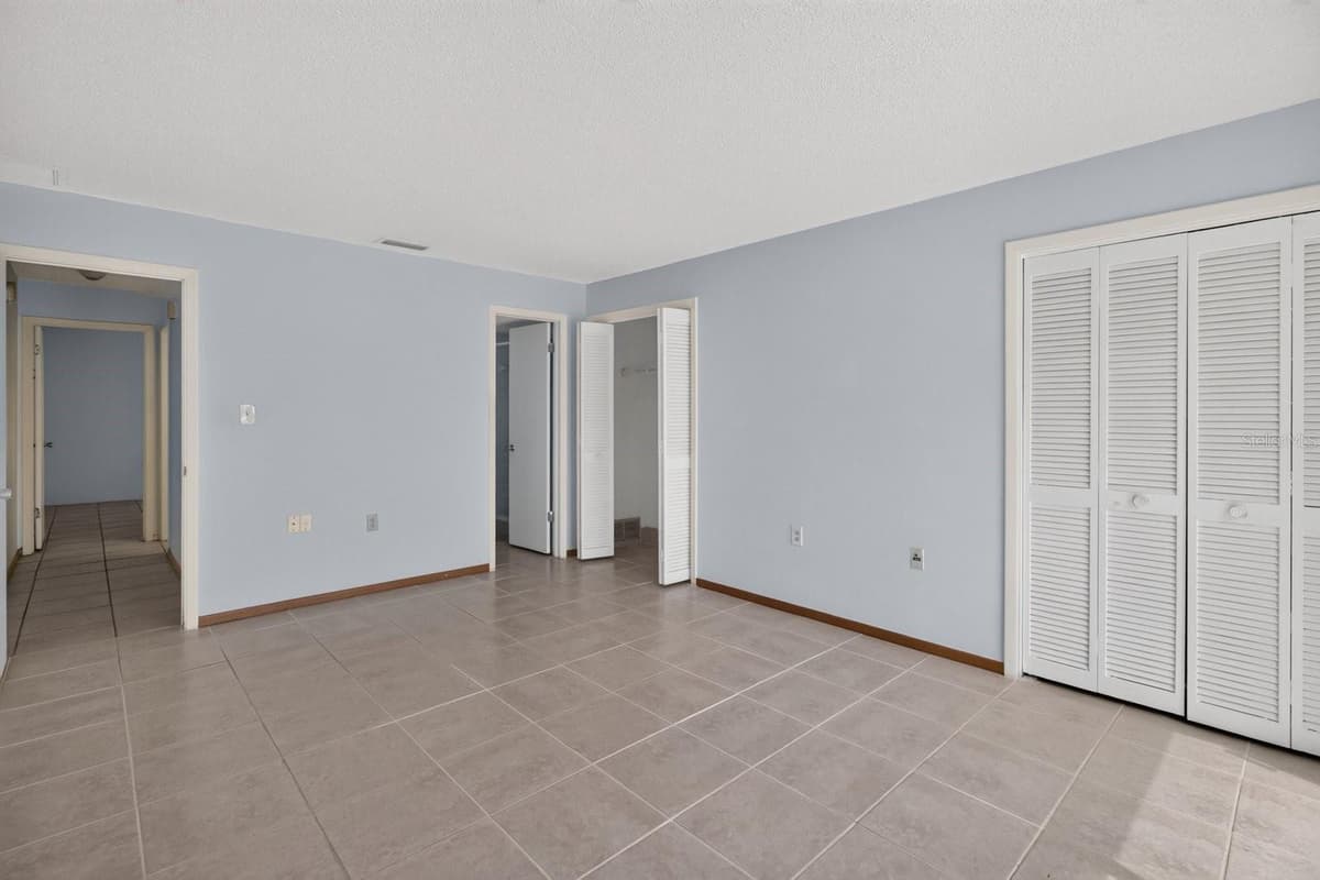 9615 TOWANDA LANE — photo 21 of 41