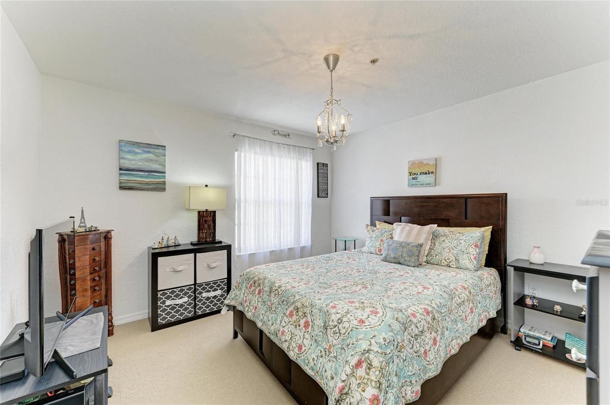 7126 CEDAR HOLLOW CIRCLE — photo 38 of 55