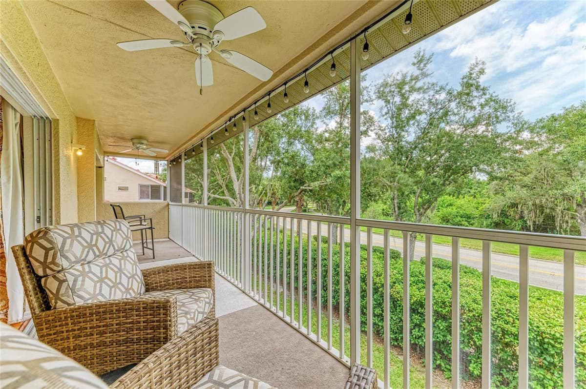 7126 CEDAR HOLLOW CIRCLE — photo 44 of 55