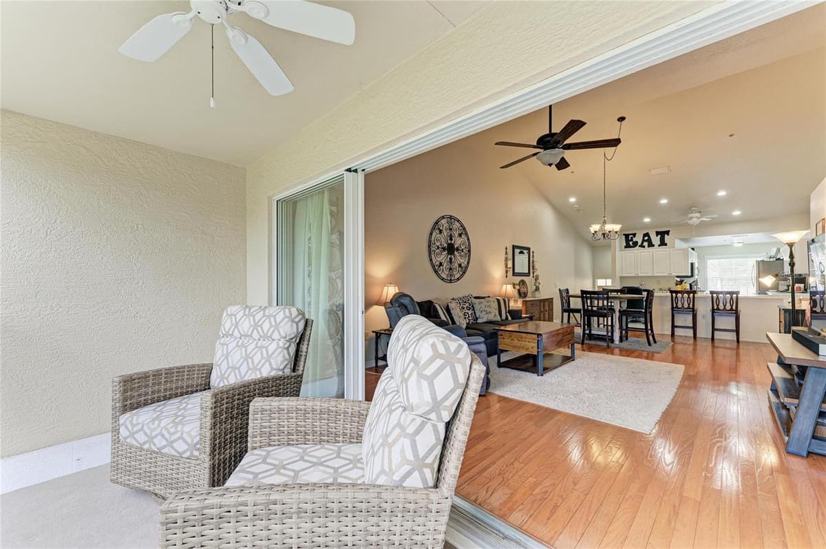 7126 CEDAR HOLLOW CIRCLE — photo 30 of 55