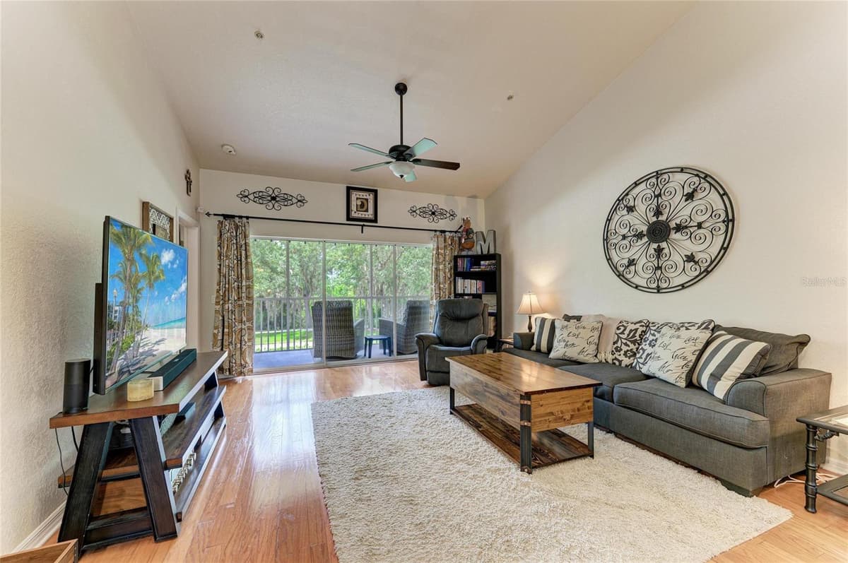 7126 CEDAR HOLLOW CIRCLE — photo 26 of 55