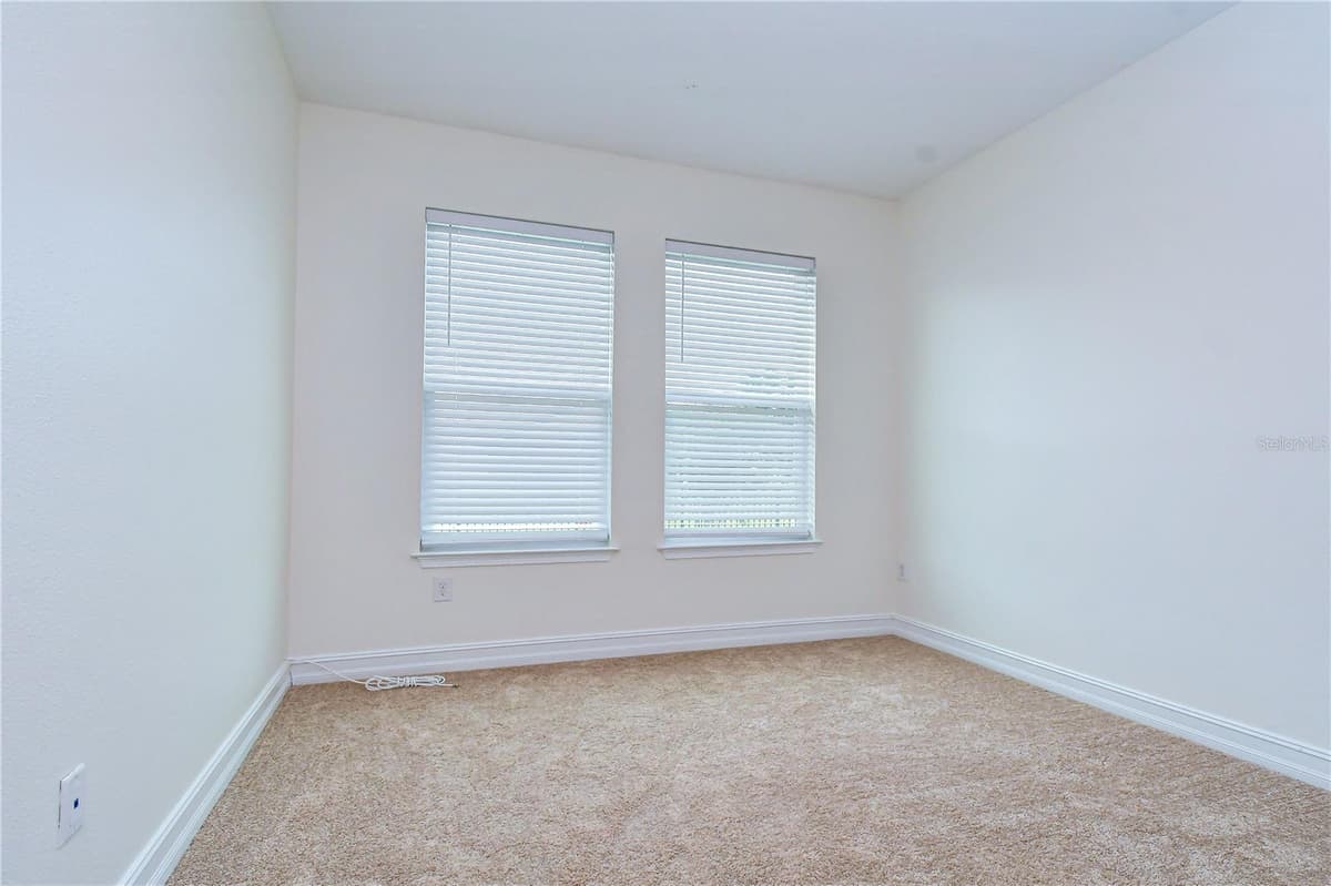 4749 ROLLING GREEN DRIVE — photo 19 of 35